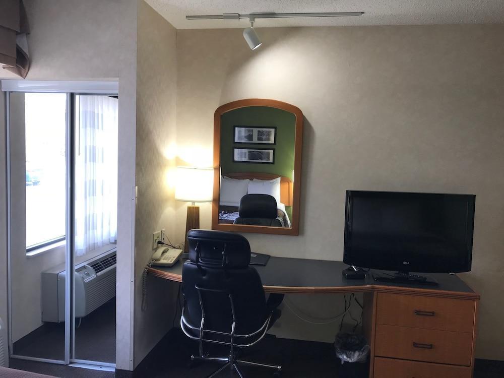 Sleep Inn & Suites Bensalem Zewnętrze zdjęcie