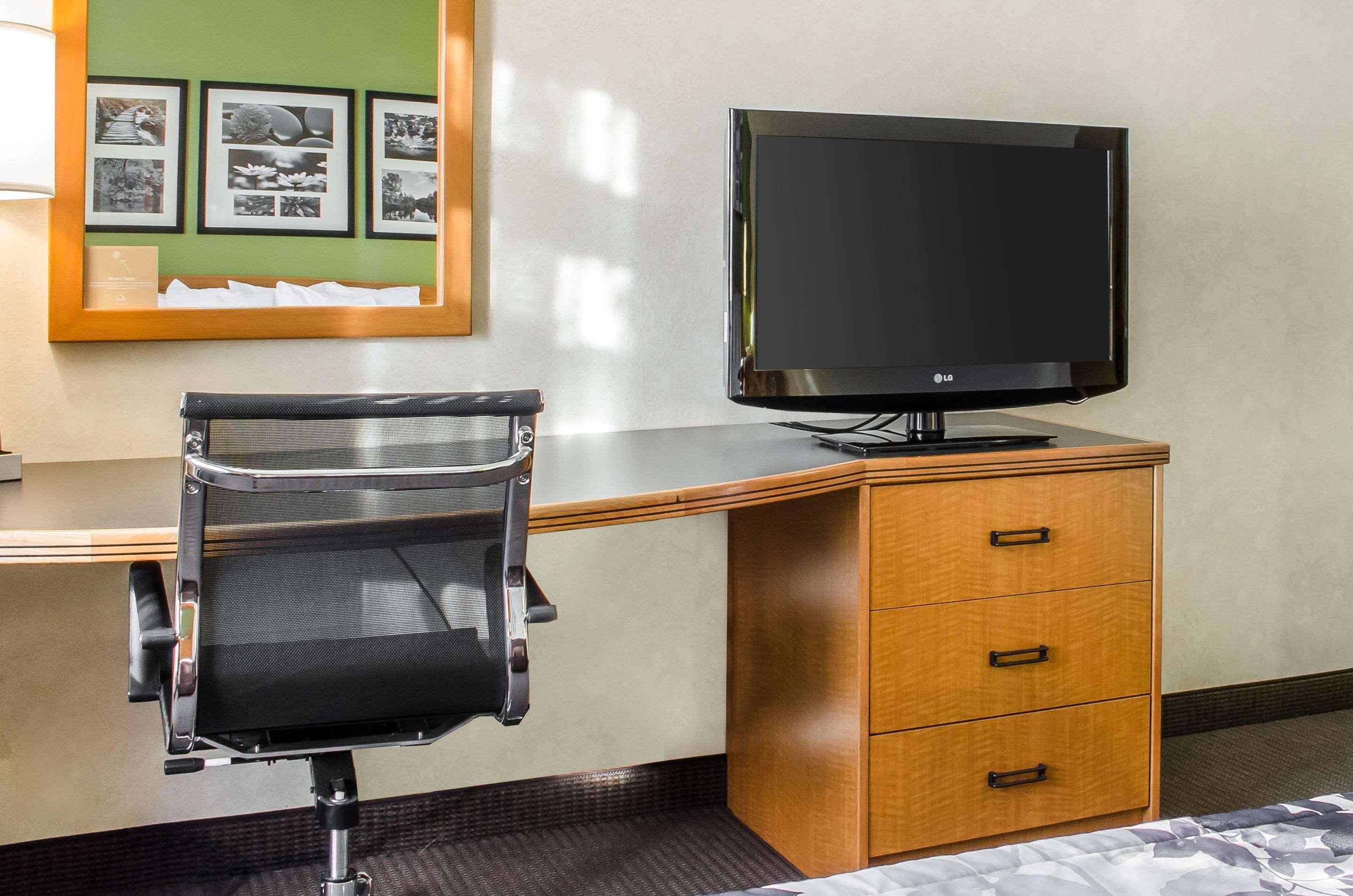 Sleep Inn & Suites Bensalem Zewnętrze zdjęcie