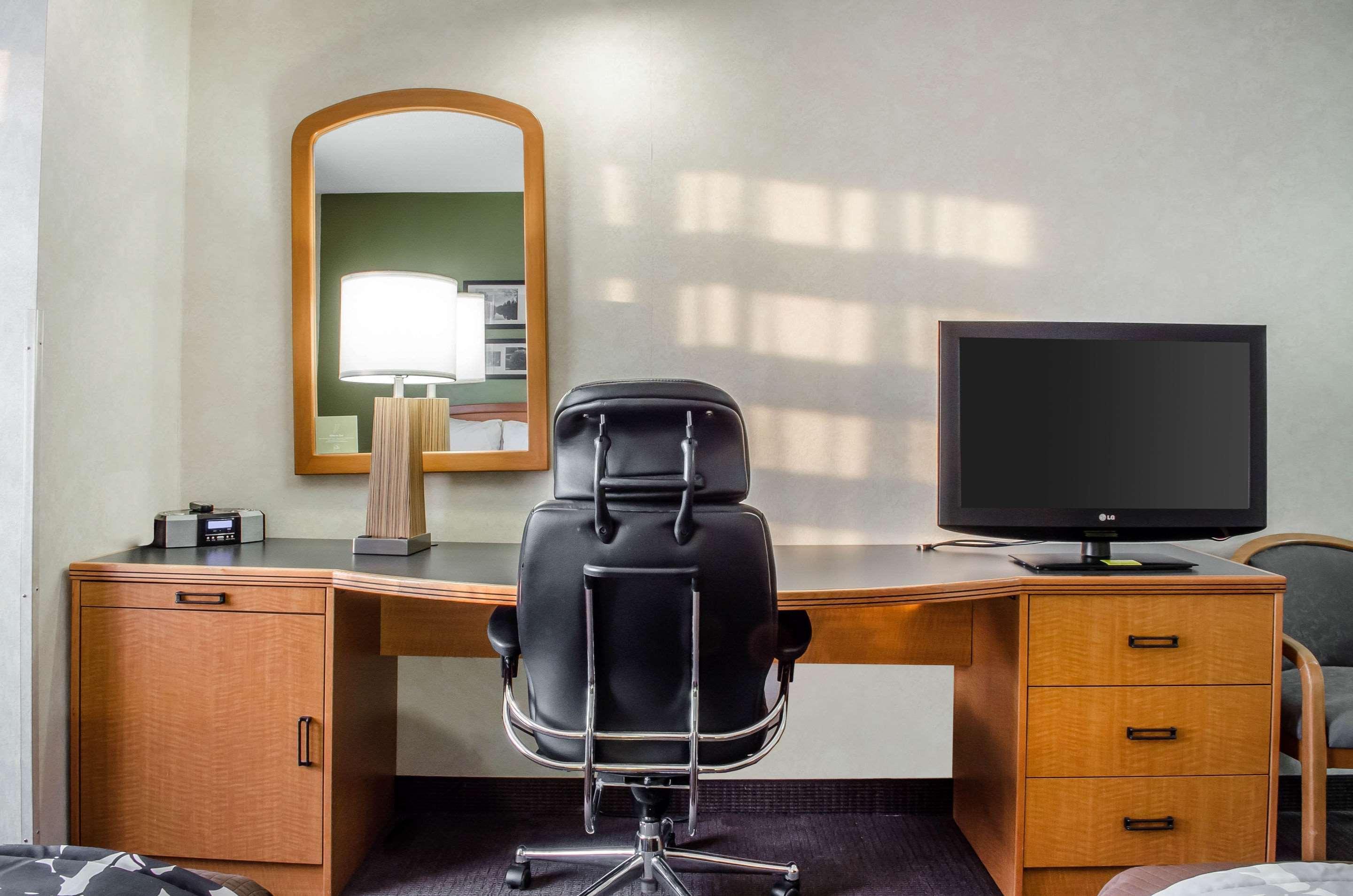 Sleep Inn & Suites Bensalem Zewnętrze zdjęcie
