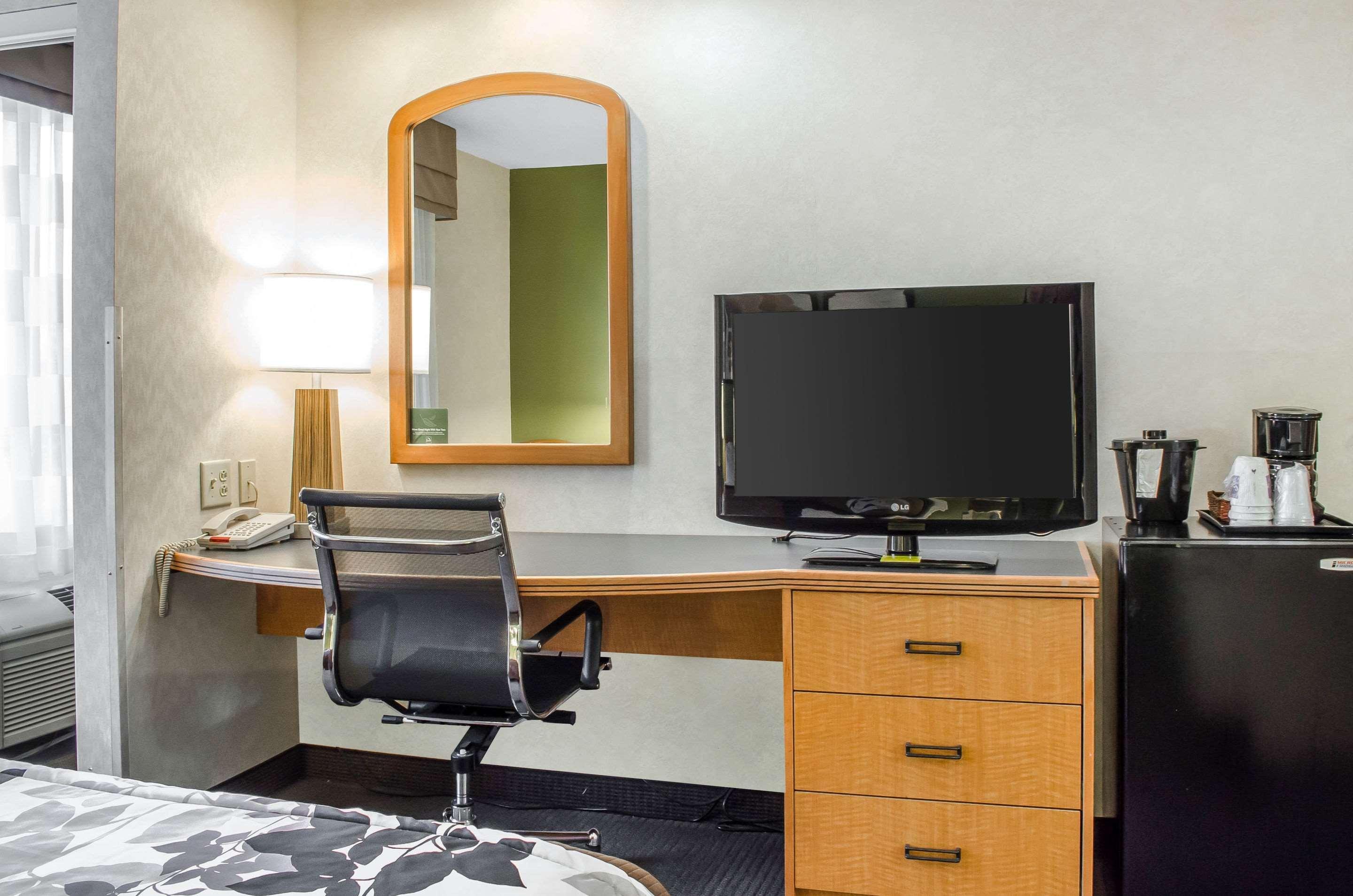 Sleep Inn & Suites Bensalem Zewnętrze zdjęcie