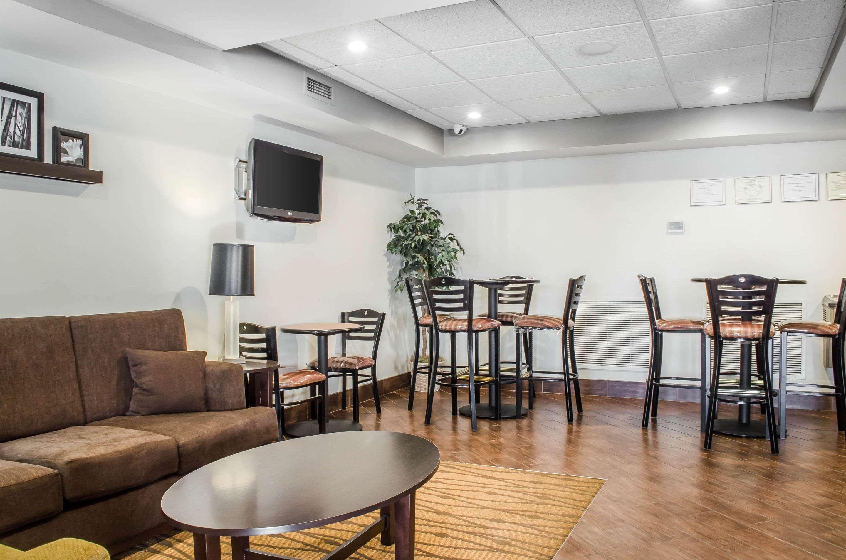 Sleep Inn & Suites Bensalem Zewnętrze zdjęcie