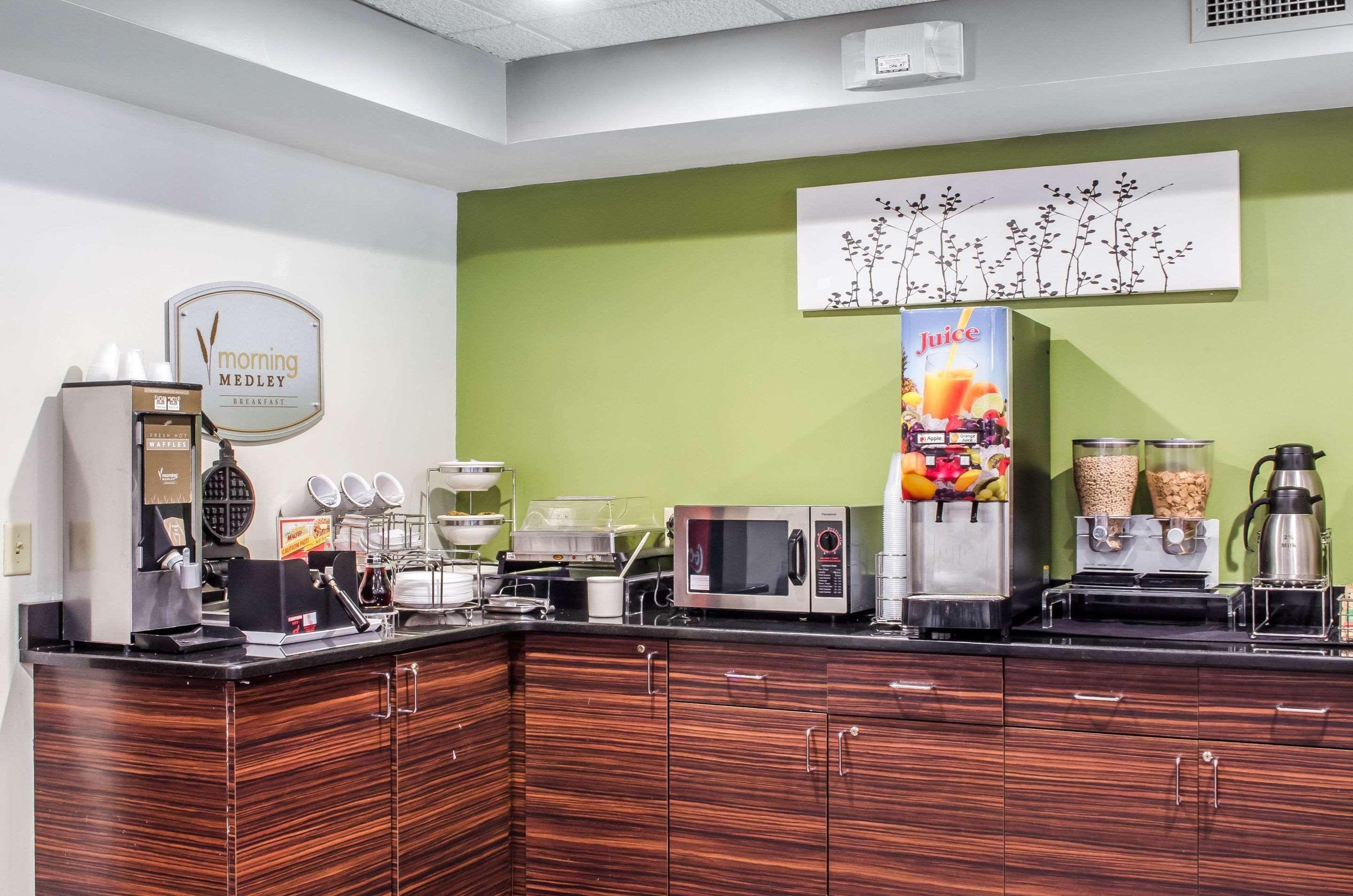Sleep Inn & Suites Bensalem Zewnętrze zdjęcie